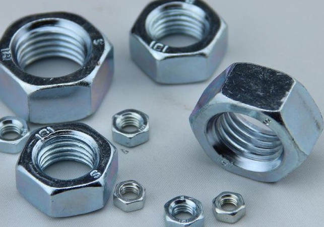 壓鉚螺母鏈接方法中的優(yōu)缺點！